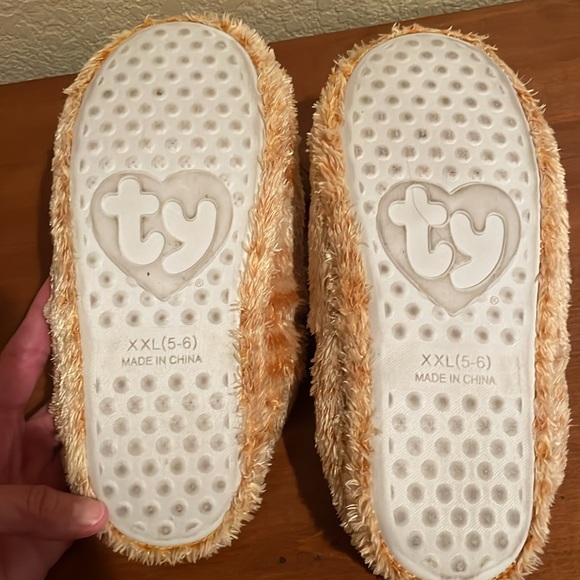 Ty Beanie Boo slippers. Tabitha - Picture 5 of 6